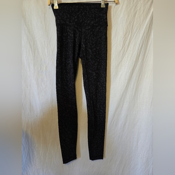 Lululemon Wunder Under High-Rise Tight 28" *Full-On Luxtreme Wild Thing Camo Sz4 - Picture 8 of 9